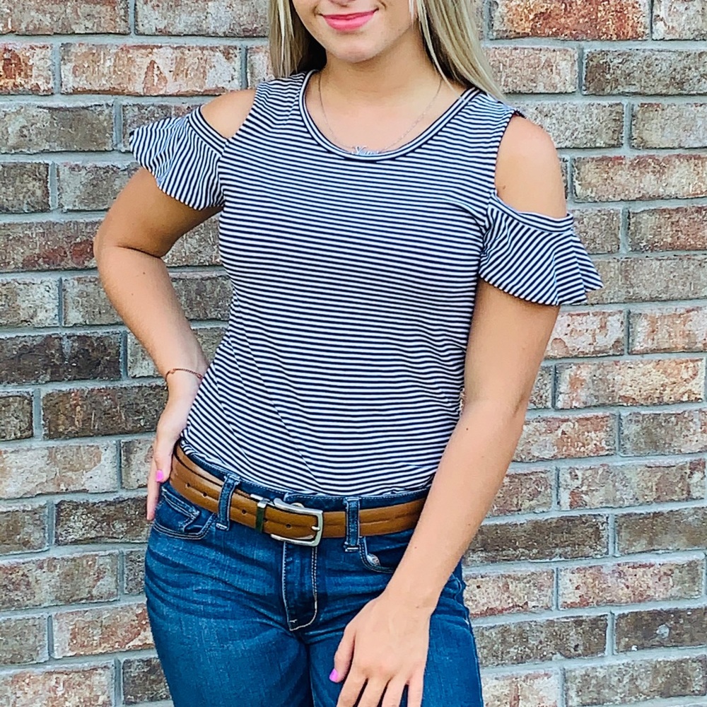 Arizona Jean CO Cold Shoulder Striped Top Size M